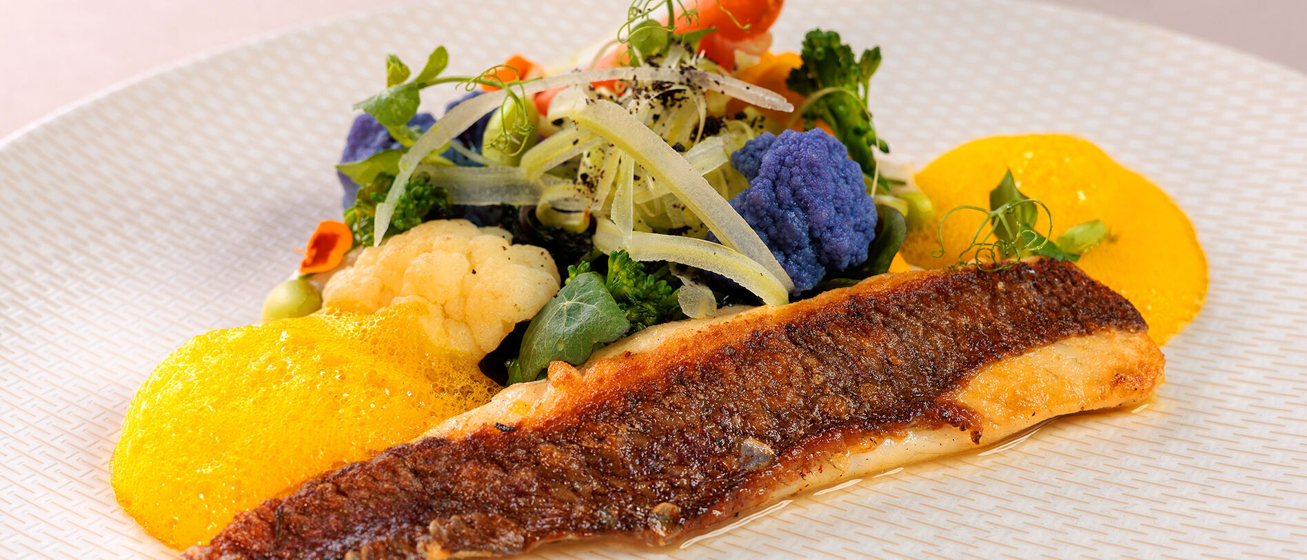 Fish fillet | colorful cauliflower